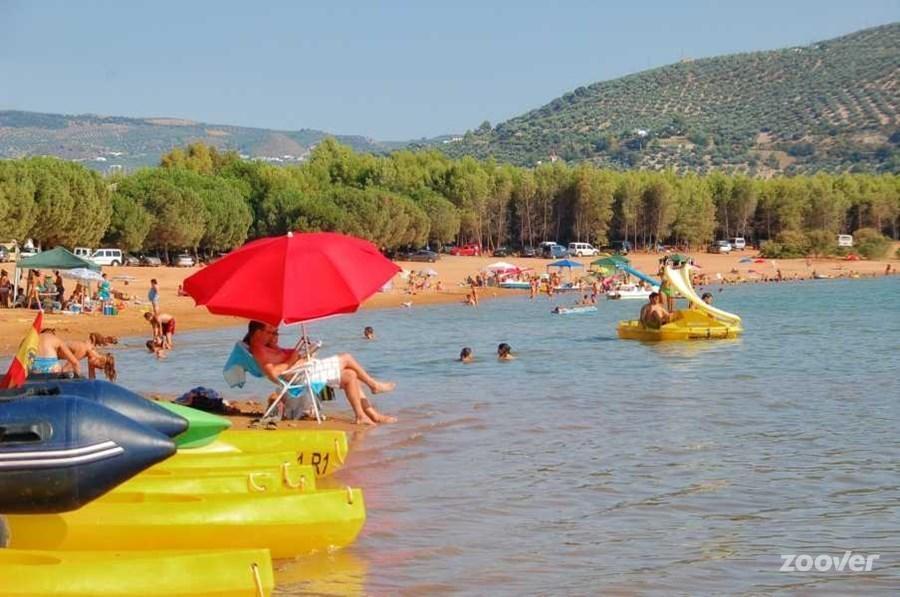 Camping Valdearenas Існахар Екстер'єр фото