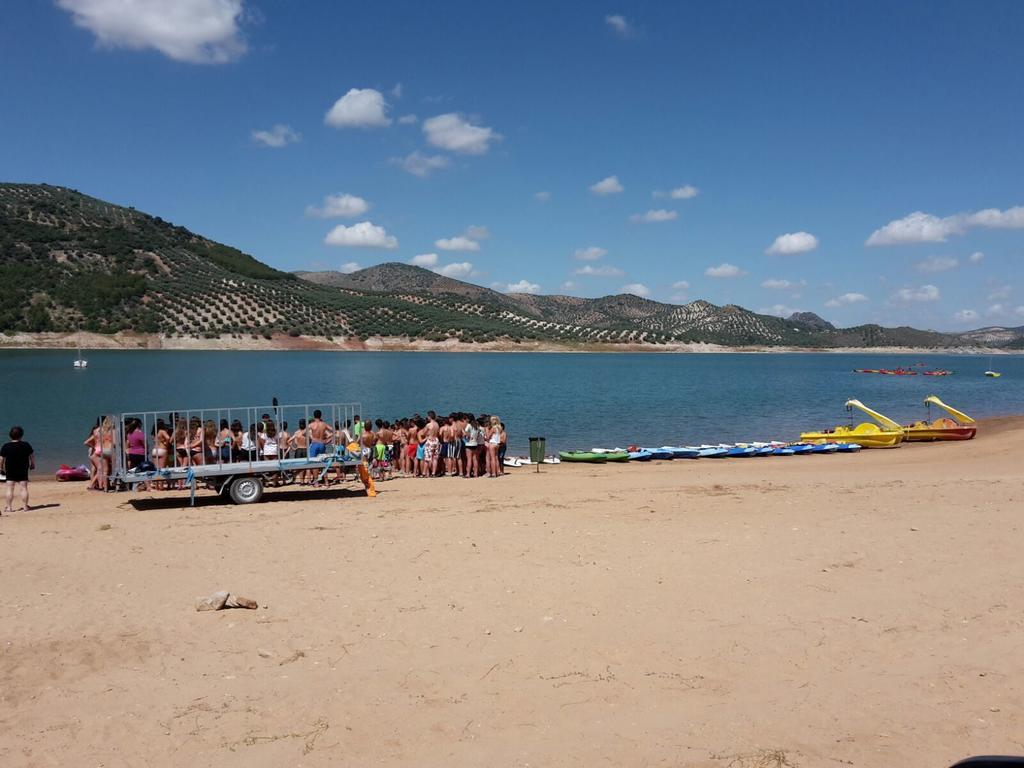 Camping Valdearenas Існахар Екстер'єр фото
