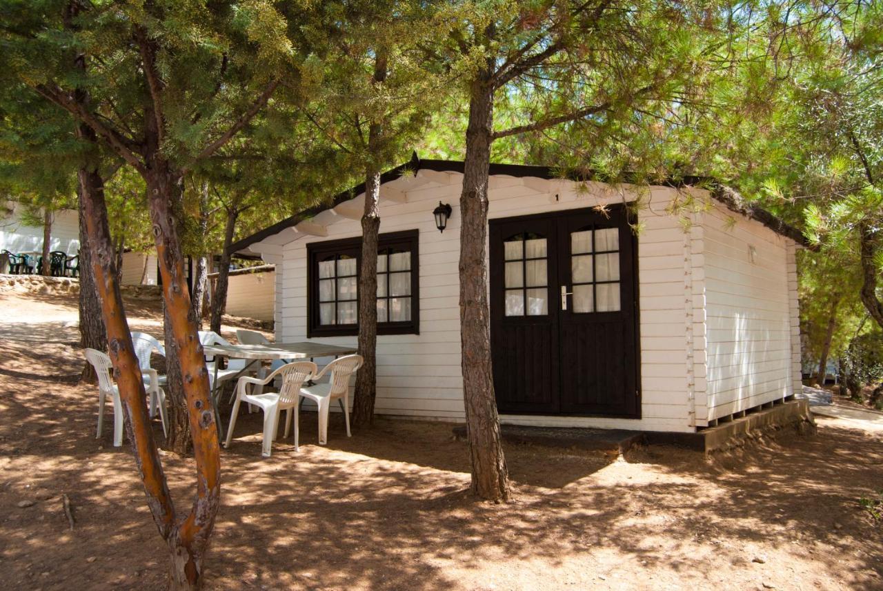 Camping Valdearenas Існахар Екстер'єр фото